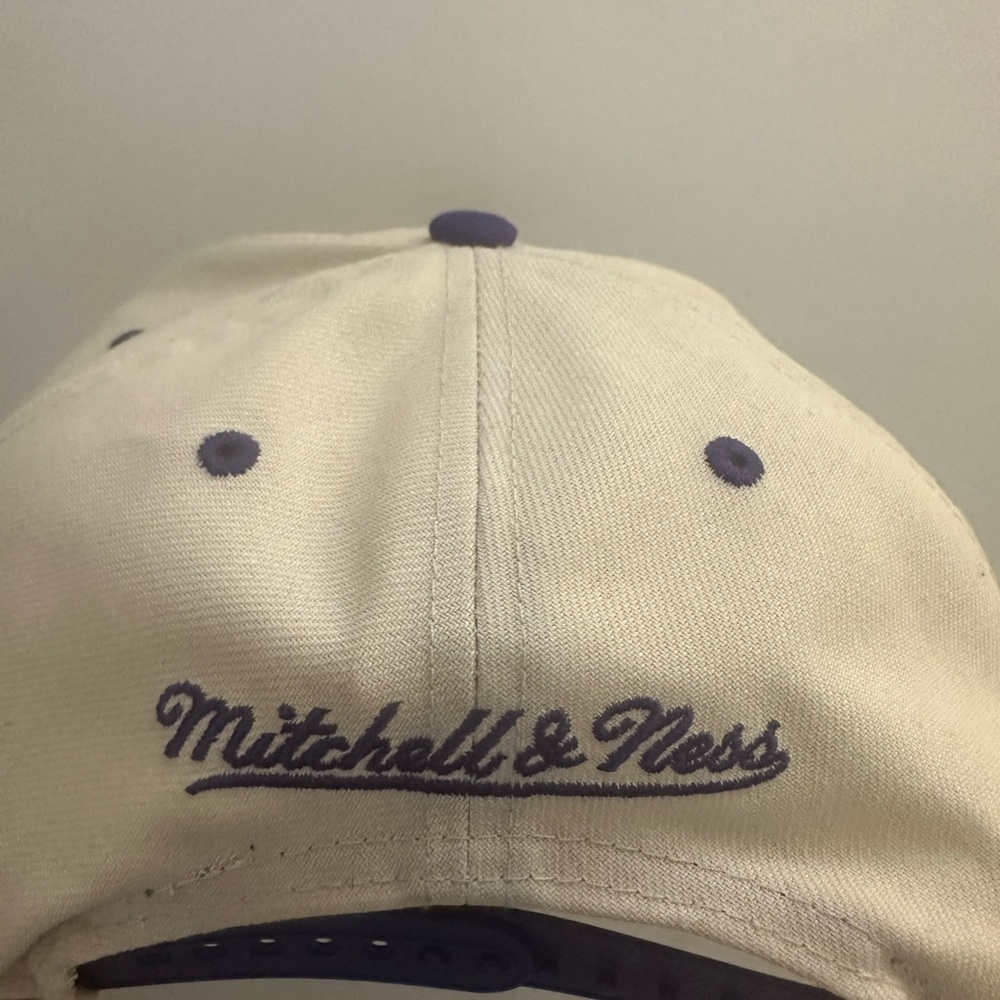 Phoenix Suns Mitchell & Ness SnapBack